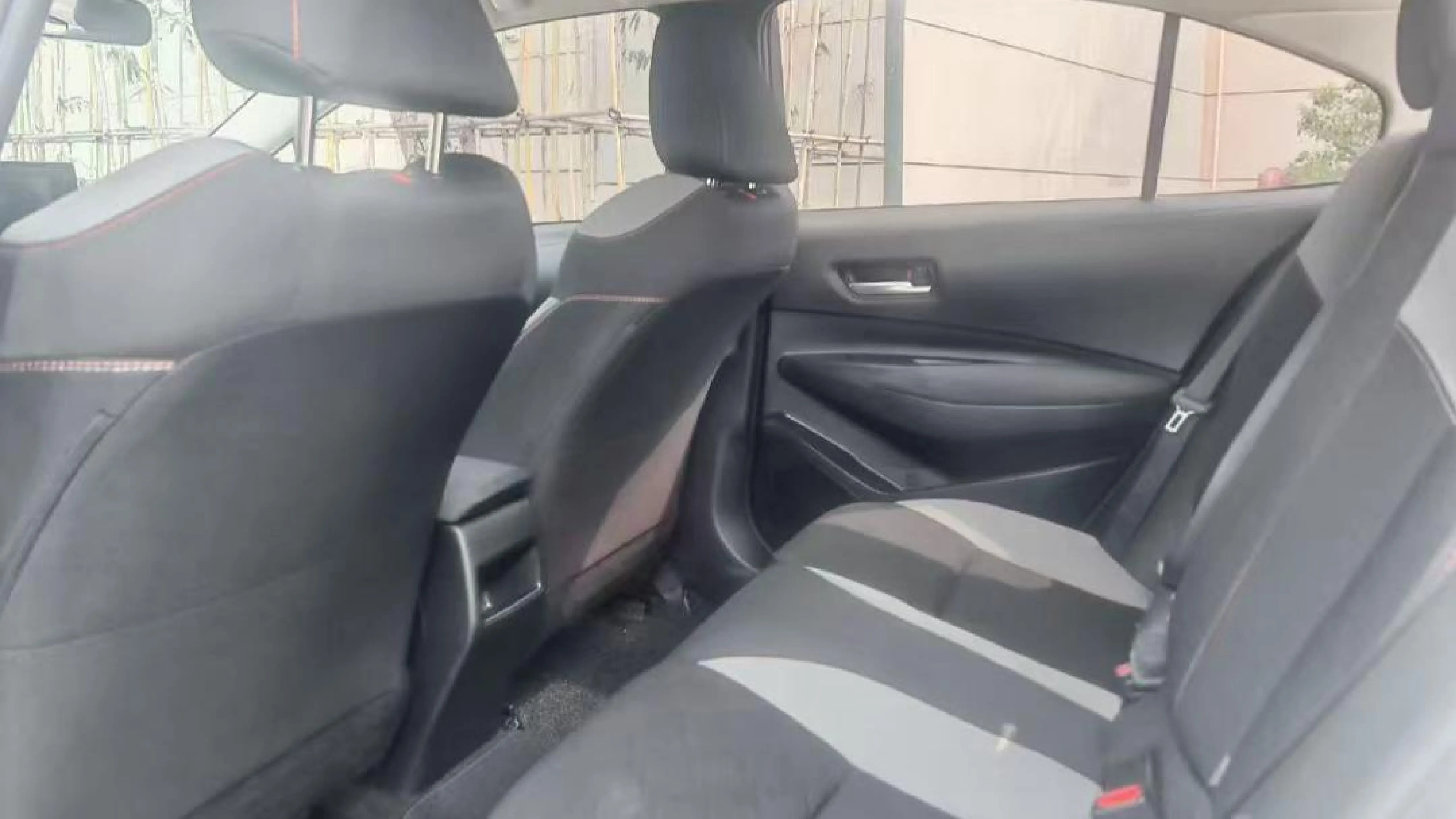 丰田卡罗拉 2022 1.2T S-CVT Plus_20260331153223_09.png